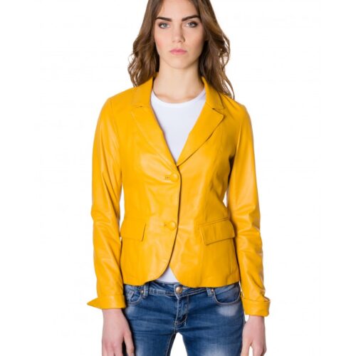 giacca in pelle da donna modello blazer due bottoni colore giallo 6