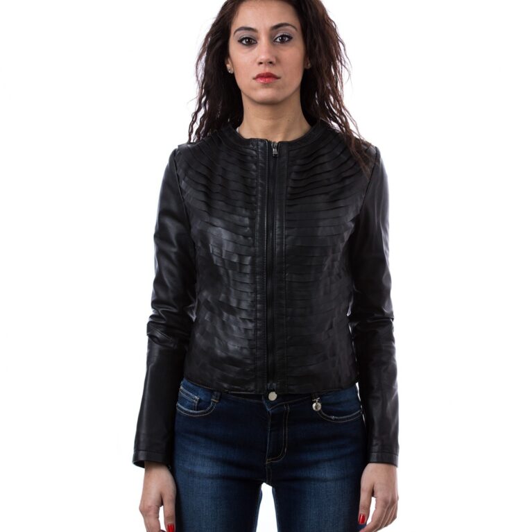 giacca in pelle donna con balze con zip centrale e girocollo nero click