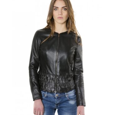 giacca in pelle donna con balze con zip centrale e girocollo nero f101